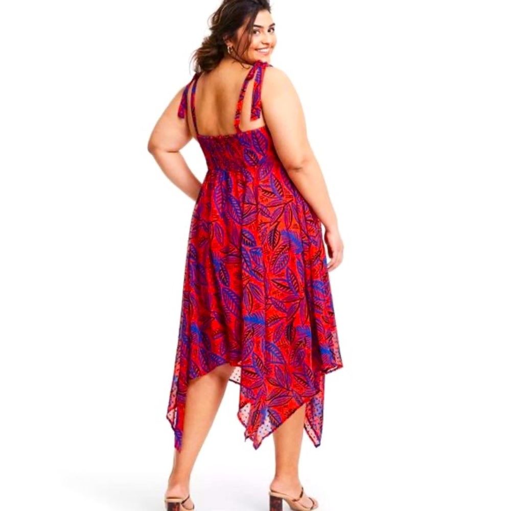 Plus size tropical leaf tie strap dress